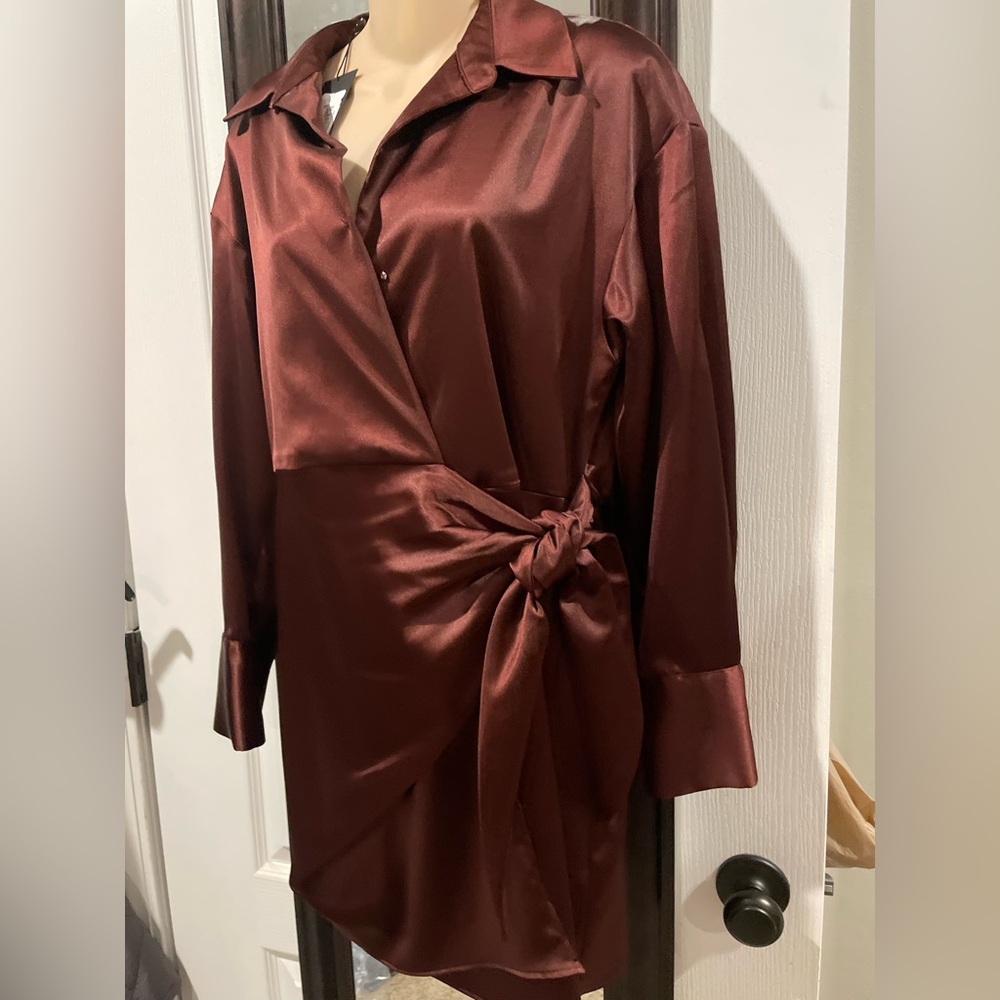 Gianni Bini Deep Red Satin Dress